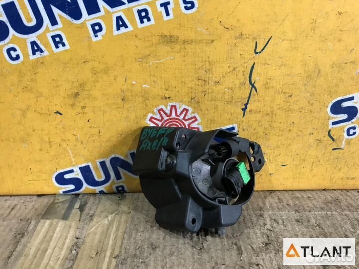 Туманка правая mazda axela