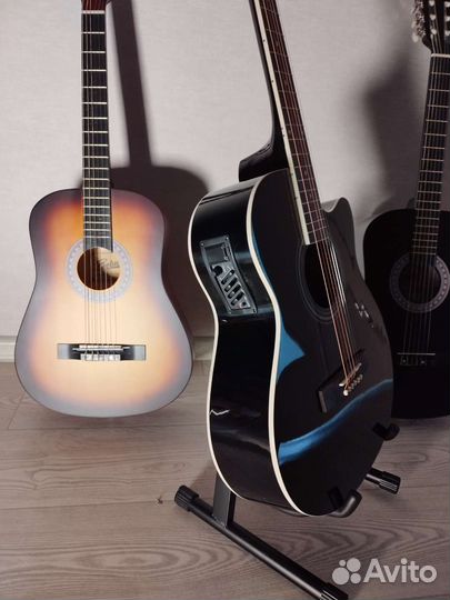 Гитара с подключением