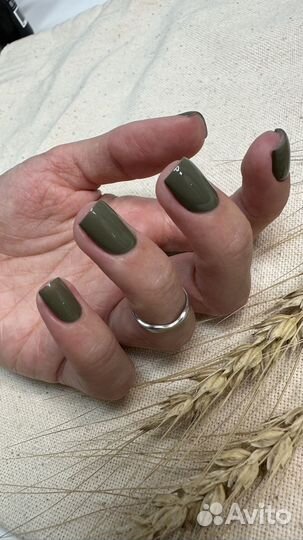 Маникюр и педикюр