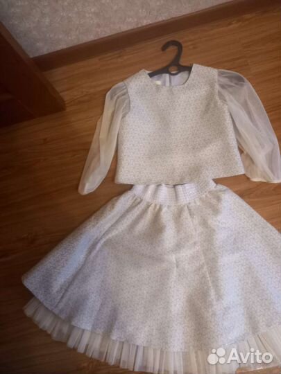 Детский нарядный костюм на подкладке