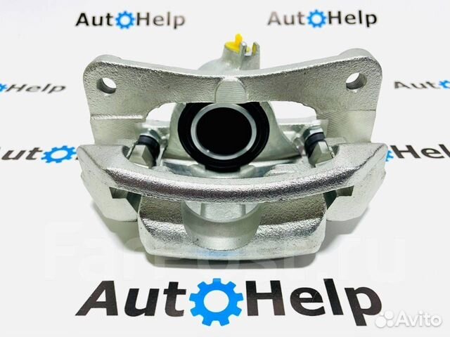 Суппорт задний правый Toyota Land Cruiser 100