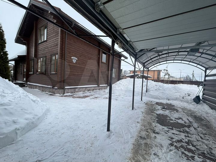 Коттедж 165 м² на участке 17 сот.