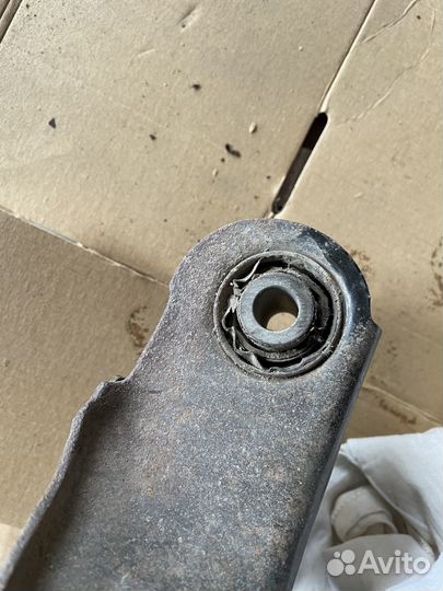 Рычаг поперечный задний Ford Kuga 2008-2012