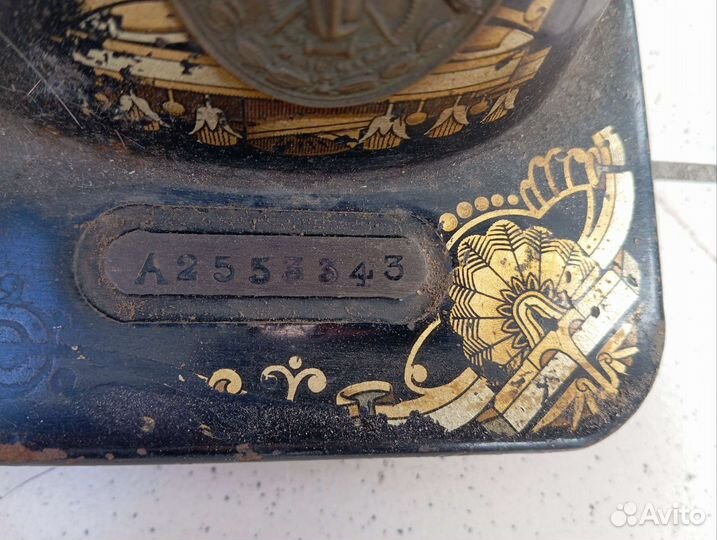 Швейная машинка зингер