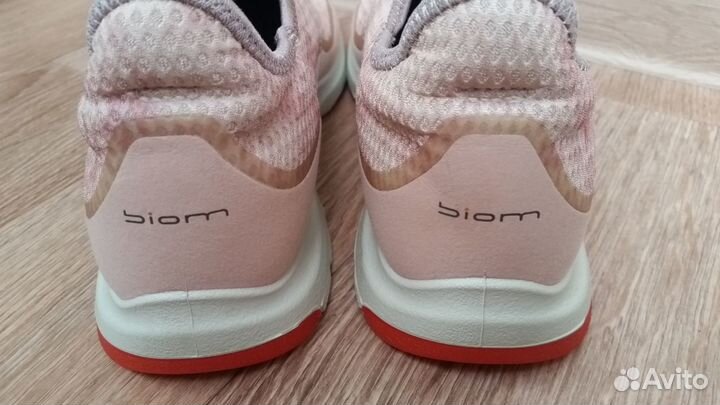 Кроссовки ecco 39 размер