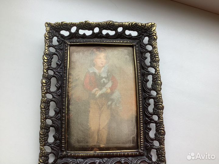 Картины на шелке(плакетки) рамка под бронзу (лату
