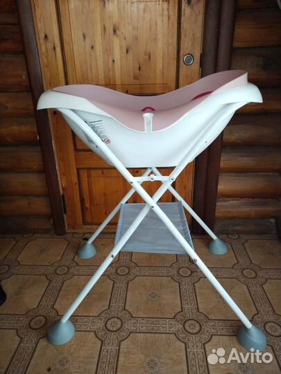 Детская ванночка Beaba (с подставкой и горкой)