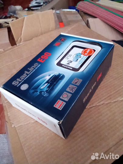 Коробка и брелок от автосигнализации StarLine E90