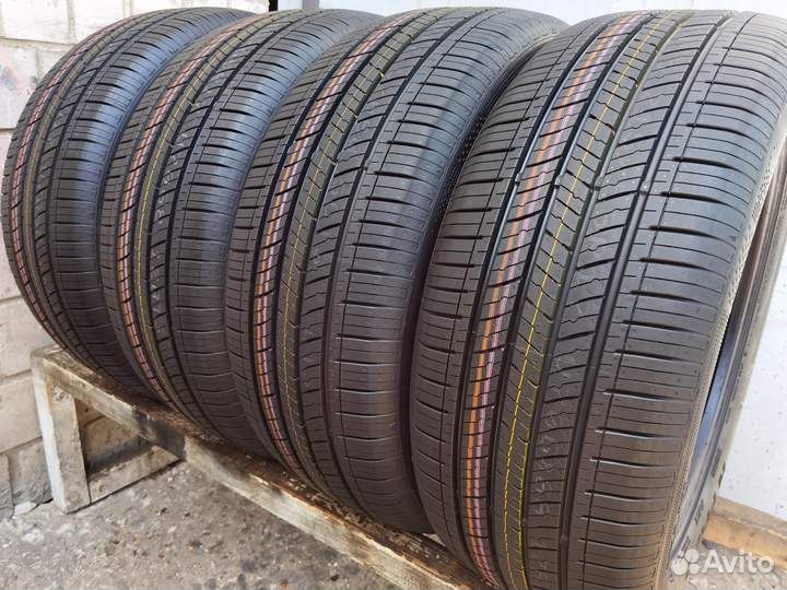 Nexen N'Priz 4S 215/55 R17 94V