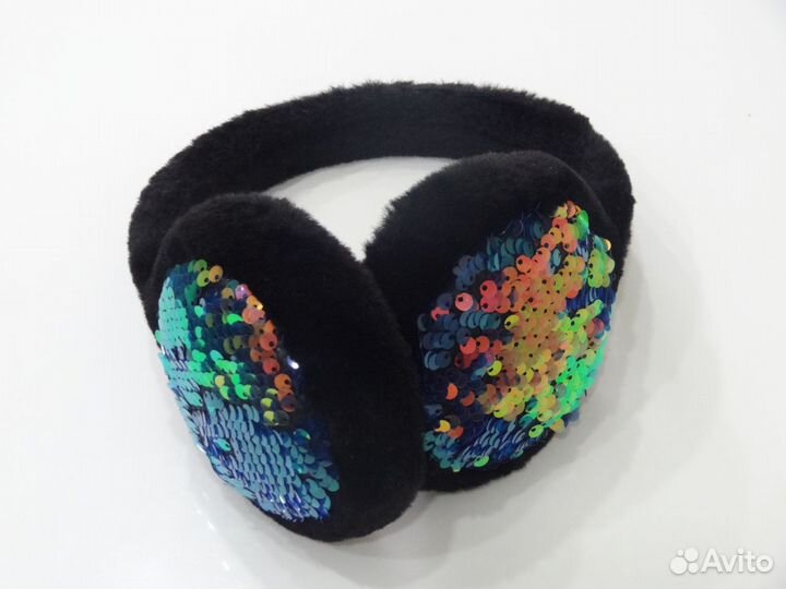 Меховые наушники с пайетками