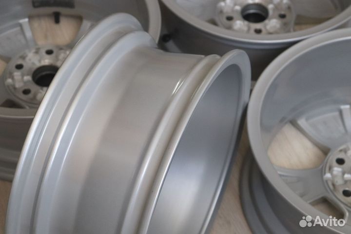 Skoda Octavia R16 оригинал 2022 год