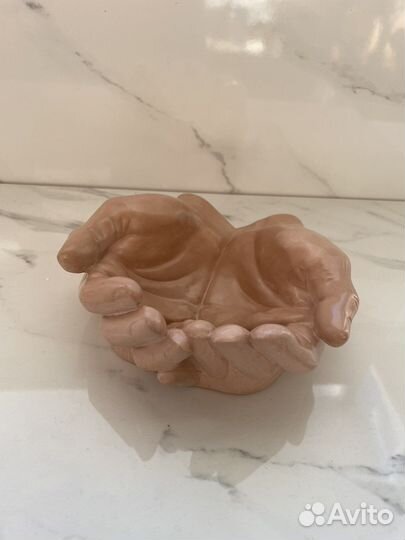 Кашпо «ладони»