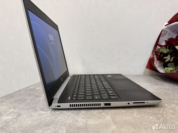 Бизнес ноутбук HP 430 intel i3-8130