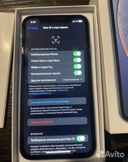 iPhone xr 64gb blue