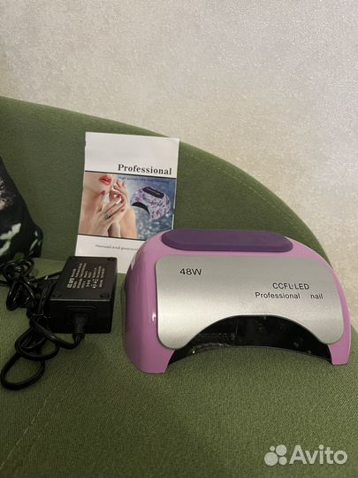 Лампа доя ногтей