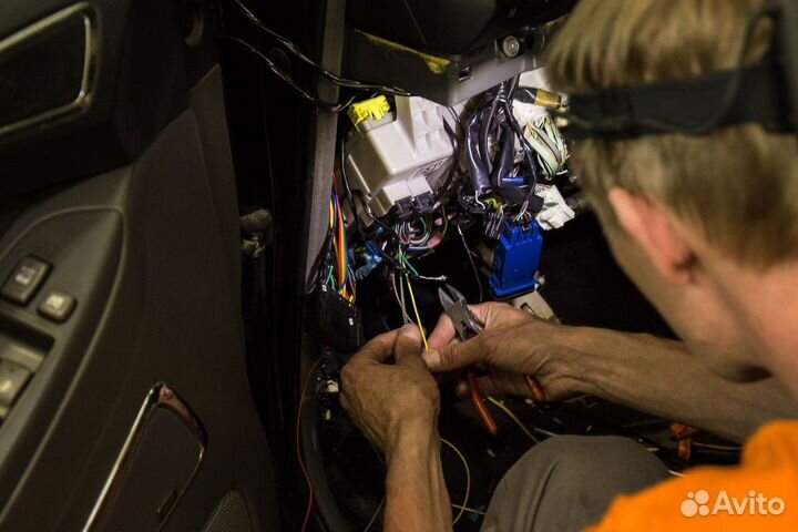 Сигнализация с автозапуском для Lexus (Лексус) LS4