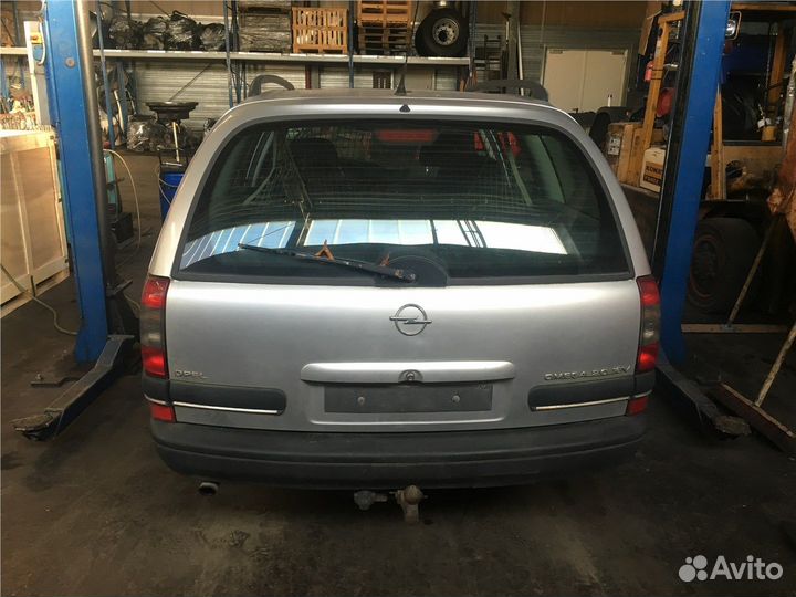Разбор на запчасти Opel Omega B