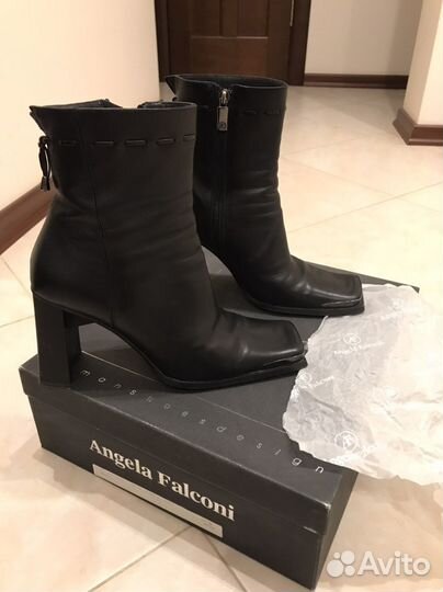 Сапоги женские осенние Италия 38,5 р