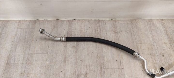 Трубка кондиционера Nissan Juke F15E HR16DE 2012