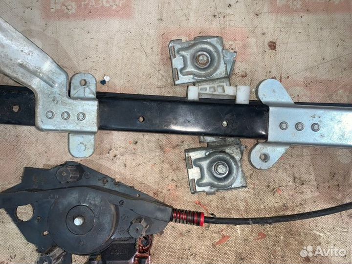 Стеклоподъемник передний левый Ford Fusion CBK