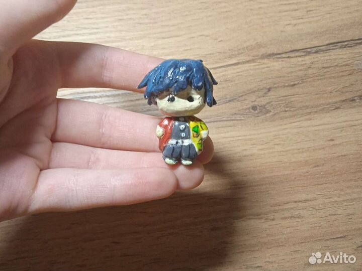 Мини фигурки, брелки