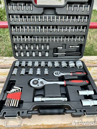 Набор инструментов 114 штук