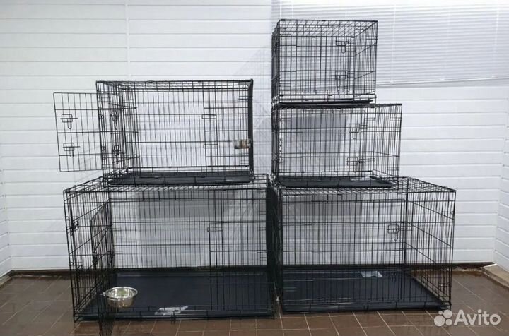 Клетка для больших собак с пластиковым поддоном
