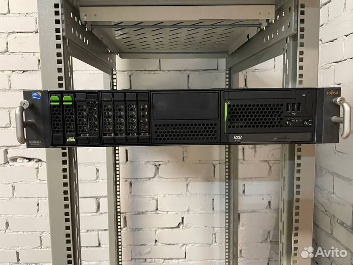 Стоечный сервер fujitsu primergy RX300 S6 Server