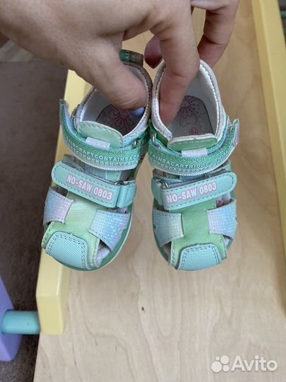 Босоножки для девочки 19 размер