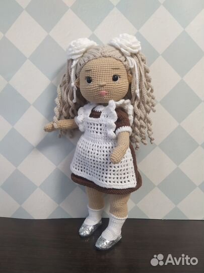 Кукла вязаная