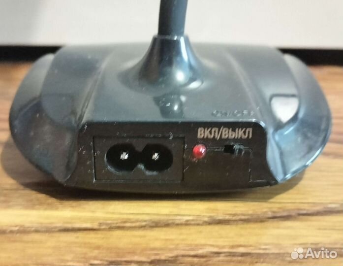 Лампа настольная