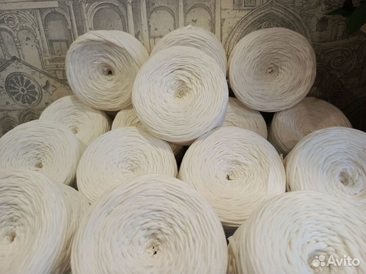 Трикотажная молочная пряжа,400г, 6-7 мм