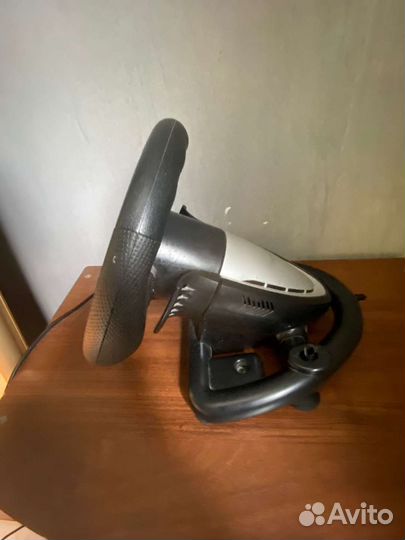 Игровой руль с педалями для пк