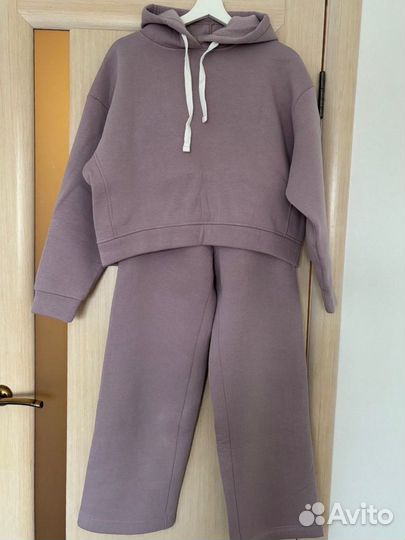 Костюм спортивный женский