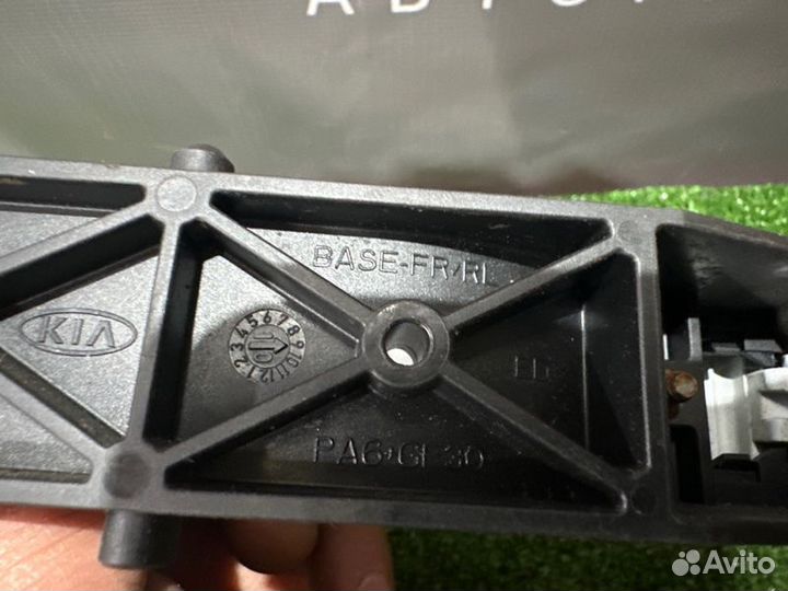 Ручка двери внешняя задняя правая Kia Ceed 1 Ed