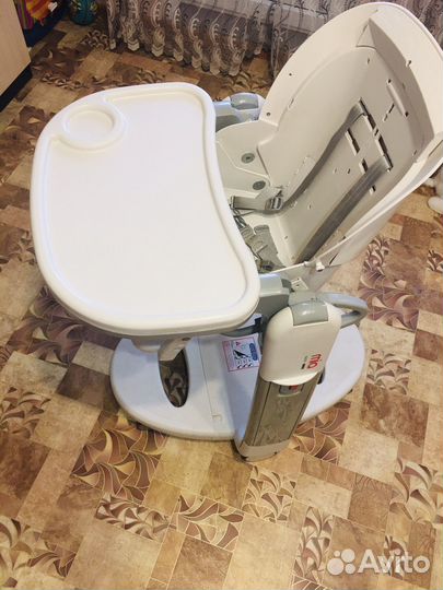 Стул для кормления