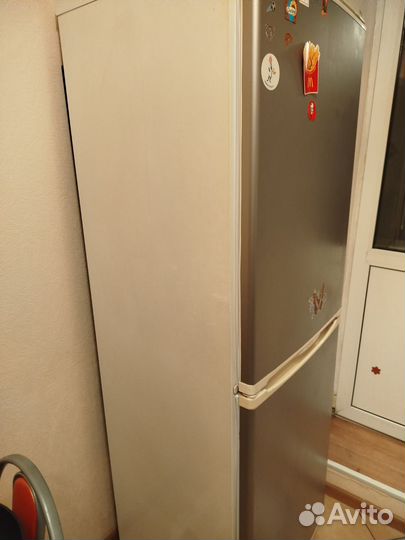 Холодильник