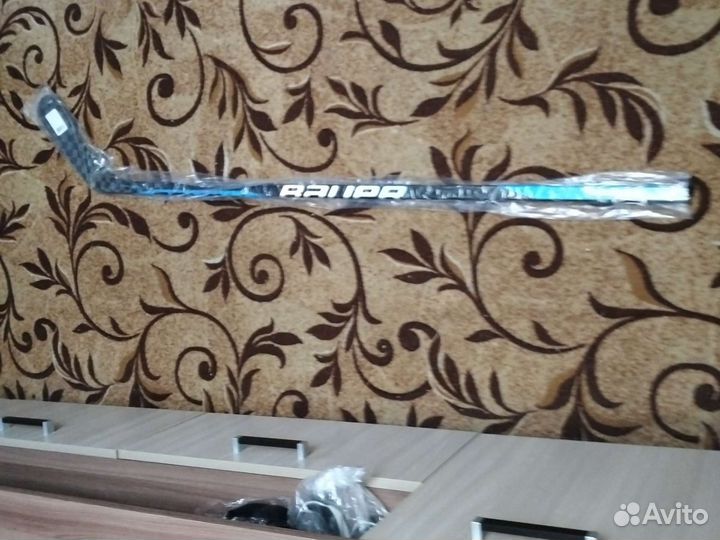 Клюшка хоккейная правый хват