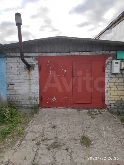 Гараж, > 30 м²