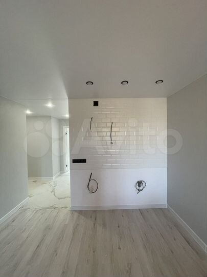 1-к. квартира, 52 м², 3/10 эт.