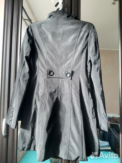 Плащ женский 46 размер