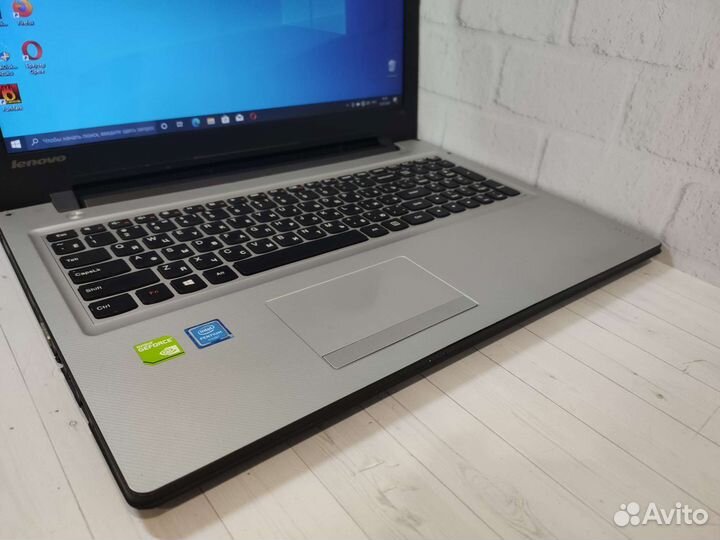 Ноутбук Lenovo 4*2.5Ghz/Nvidia 920m/SSD/Озу 8гб