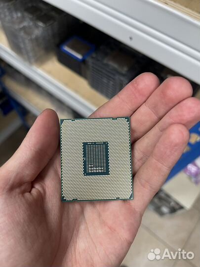Intel Xeon E5-2699Av4 LGA2011-3, 22 x 2400 мгц