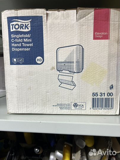 Tork 553100 мини-диспенсер для бумажных полотенец