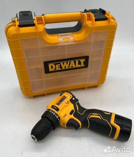 Дрель-шуруповерт DeWalt 55 Нм