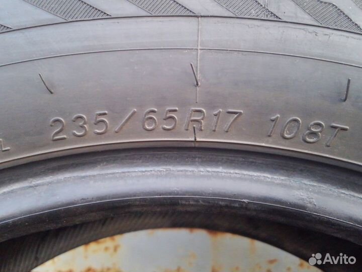 Yokohama Ice Guard IG35 235/65 R17 108T