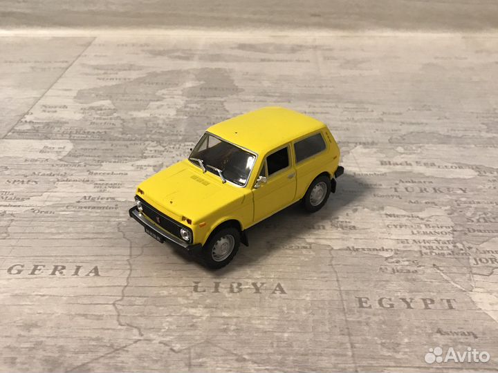 Модель автомобиля Ваз 2121 (нива) от деагостини