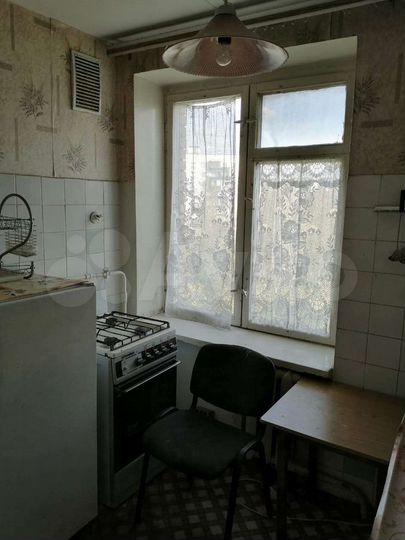 2-к. квартира, 38 м², 1/4 эт.