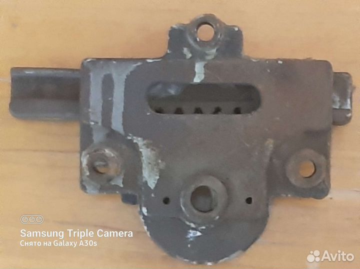 Замок для гаража