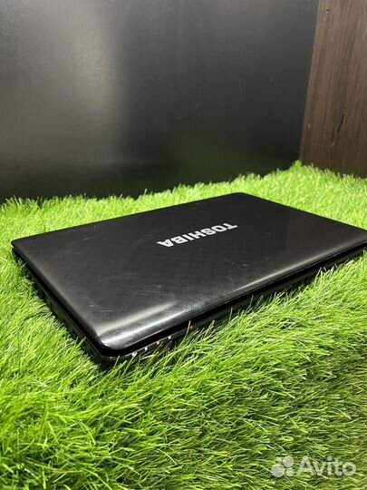Ноутбук Toshiba AMD A4-3305m/AMD 7400M 1gb/4gb ram